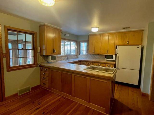 1027 Cedar AVE, Albert Lea, MN 56007