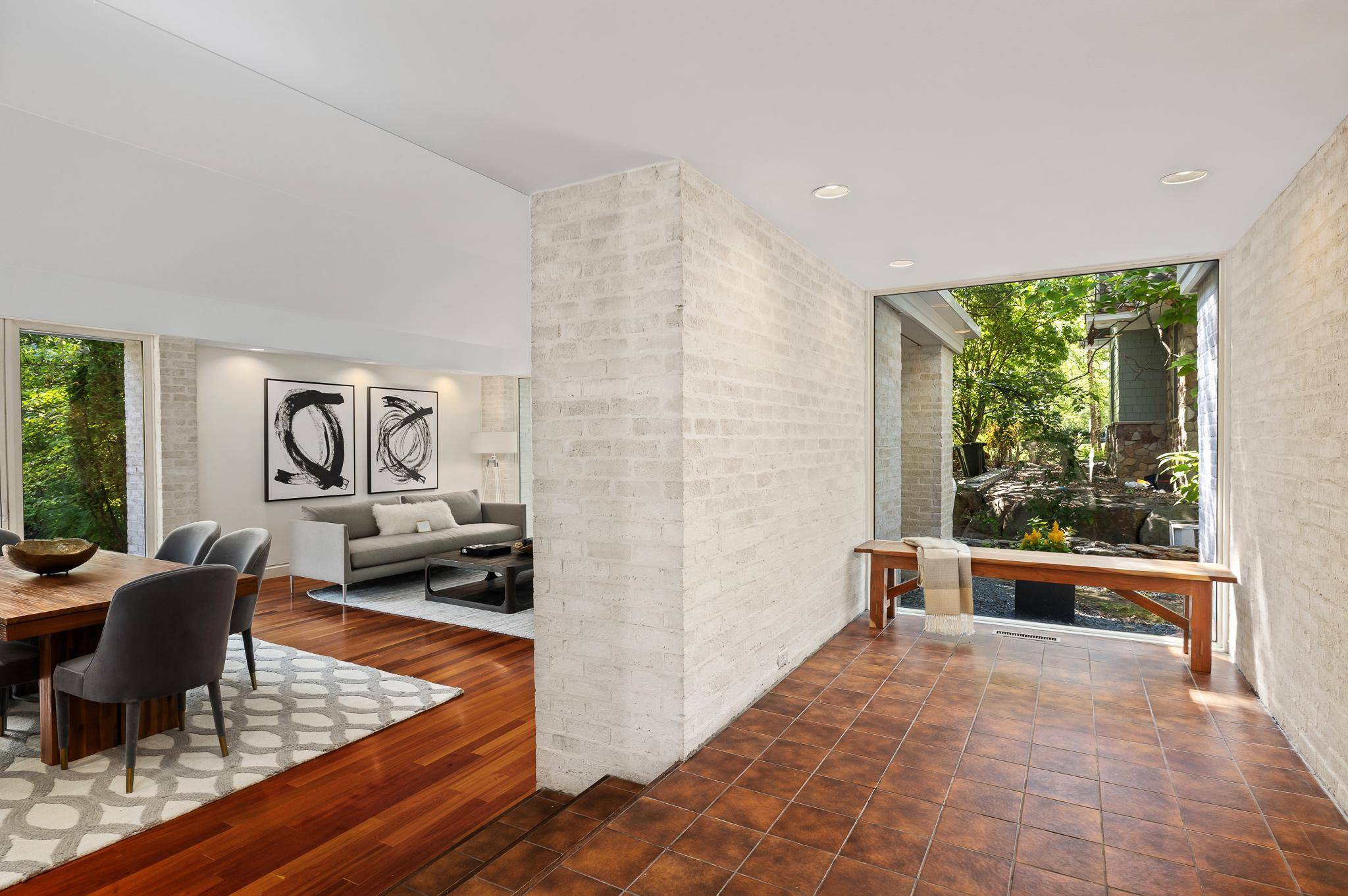 5016 Ridge RD, Edina, MN 55436