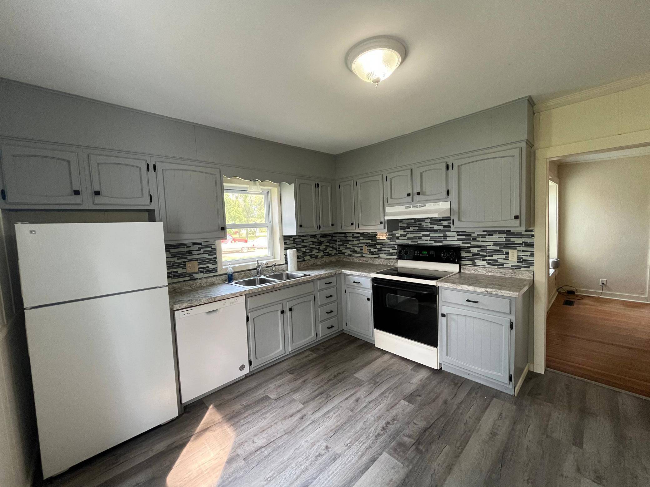 203 5th AVE NW, Baudette, MN 56623