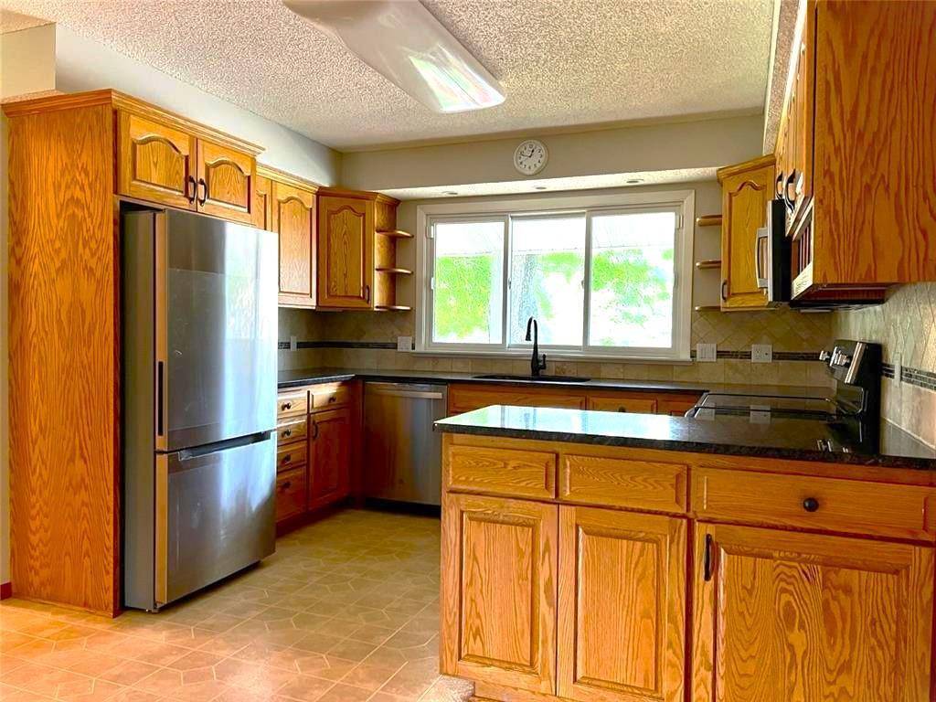 12909 18th AVE S, Burnsville, MN 55337