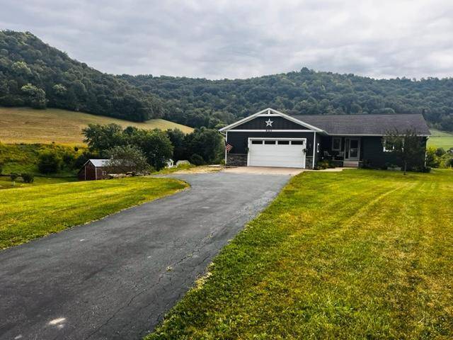 901 Brook ST, Brownsville, MN 55919