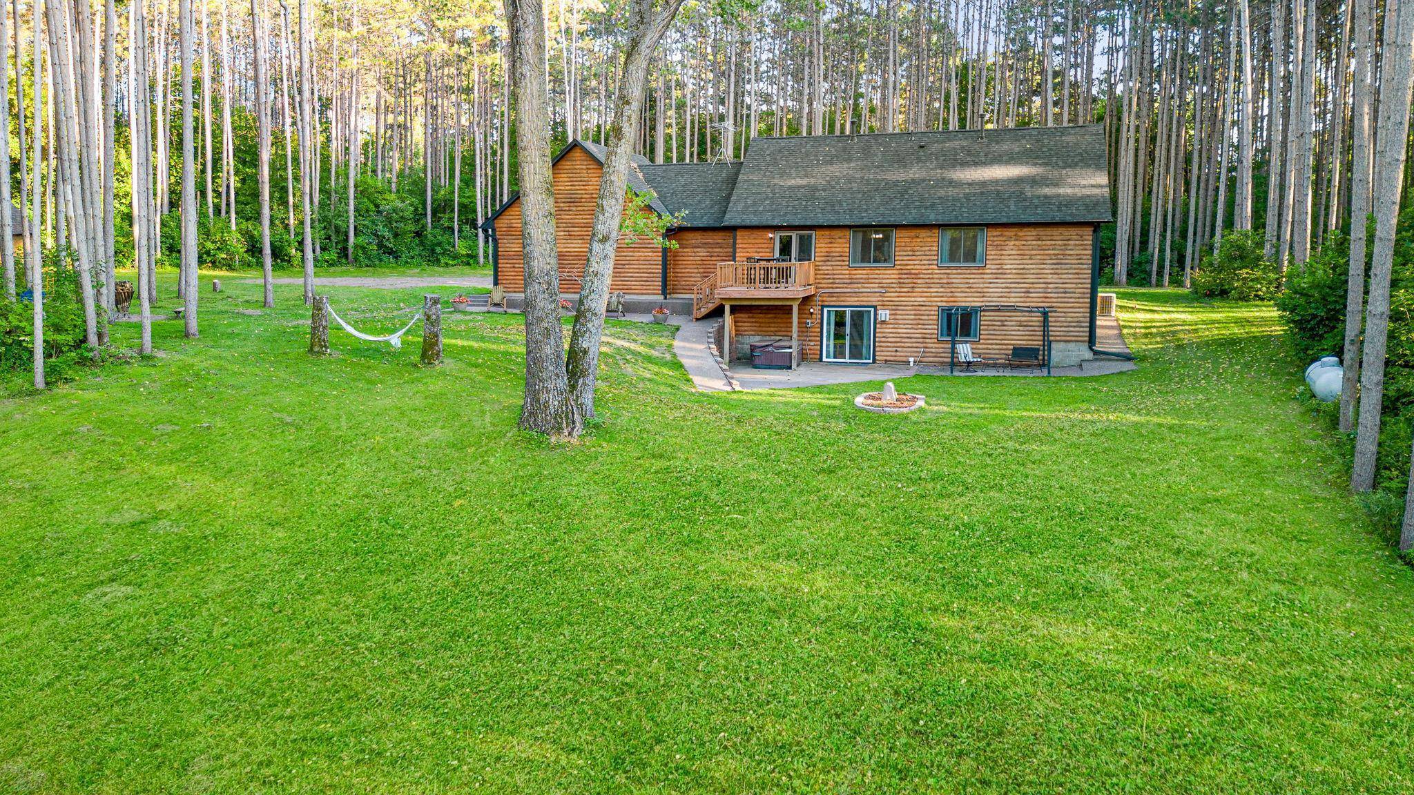 3041 332nd AVE NW, Cambridge, MN 55008