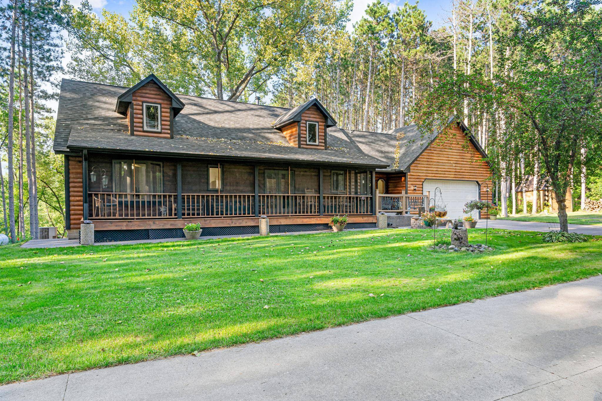 3041 332nd AVE NW, Cambridge, MN 55008
