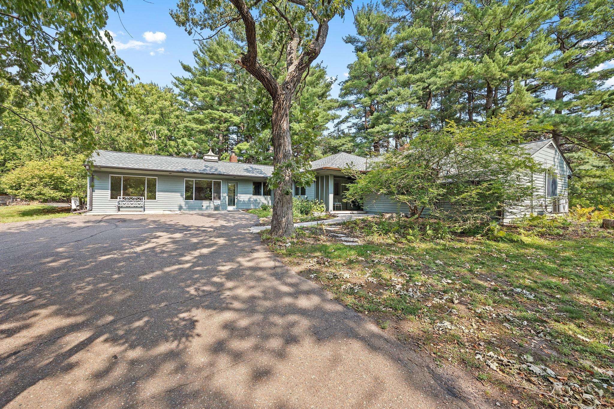 5 Point RD, Bayport, MN 55003