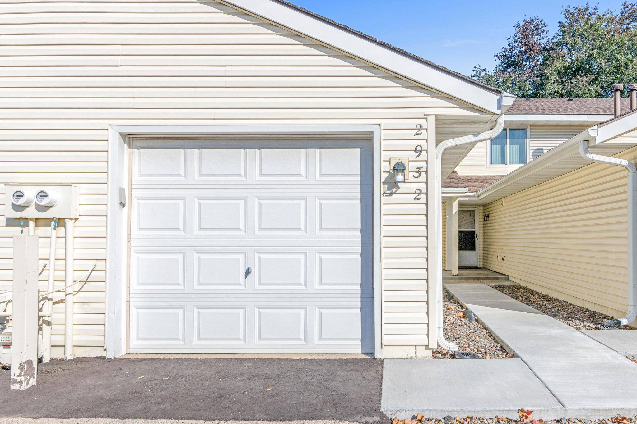 2932 67th LN N, Brooklyn Center, MN 55430