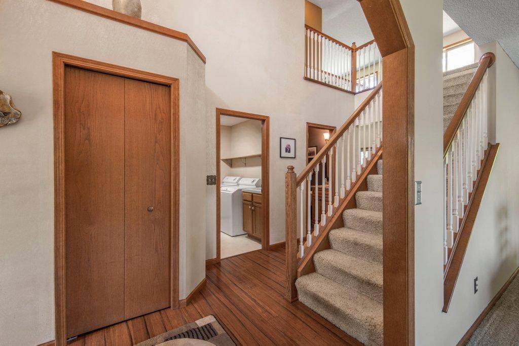 10494 Karston AVE NE, Albertville, MN 55301