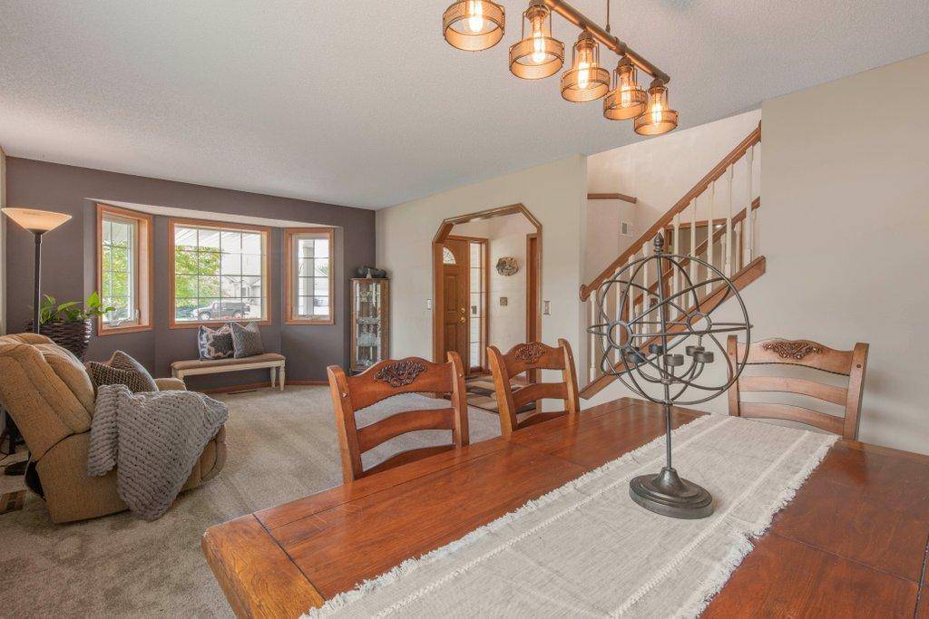 10494 Karston AVE NE, Albertville, MN 55301