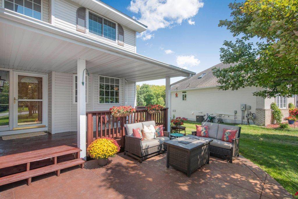 10494 Karston AVE NE, Albertville, MN 55301
