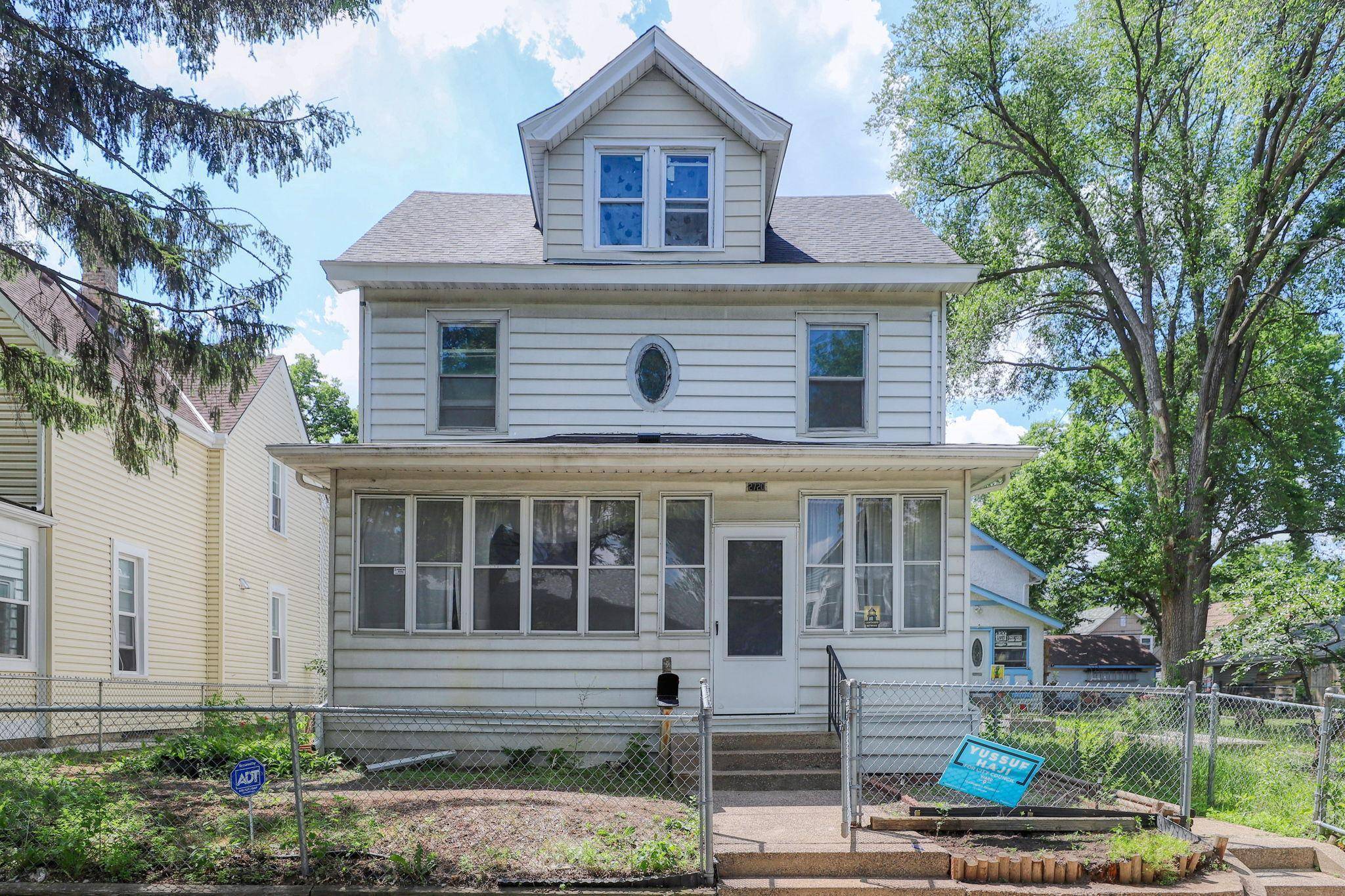 2720 16th AVE S, Minneapolis, MN 55407