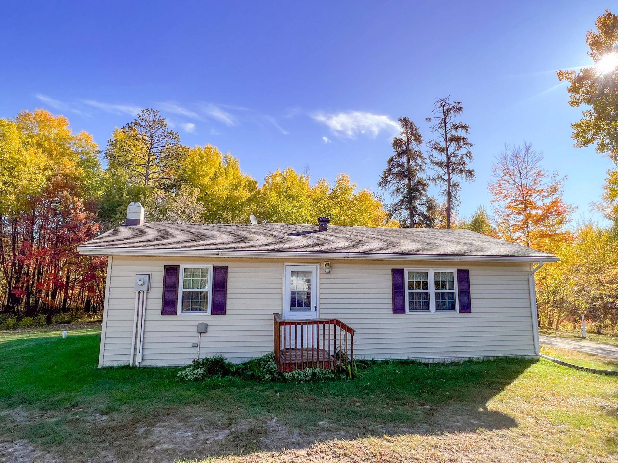 422 1st AVE W, Bena, MN 56626