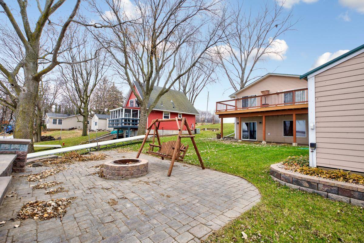 46049 Jefferson Lake DR, Cleveland Twp, MN 56017