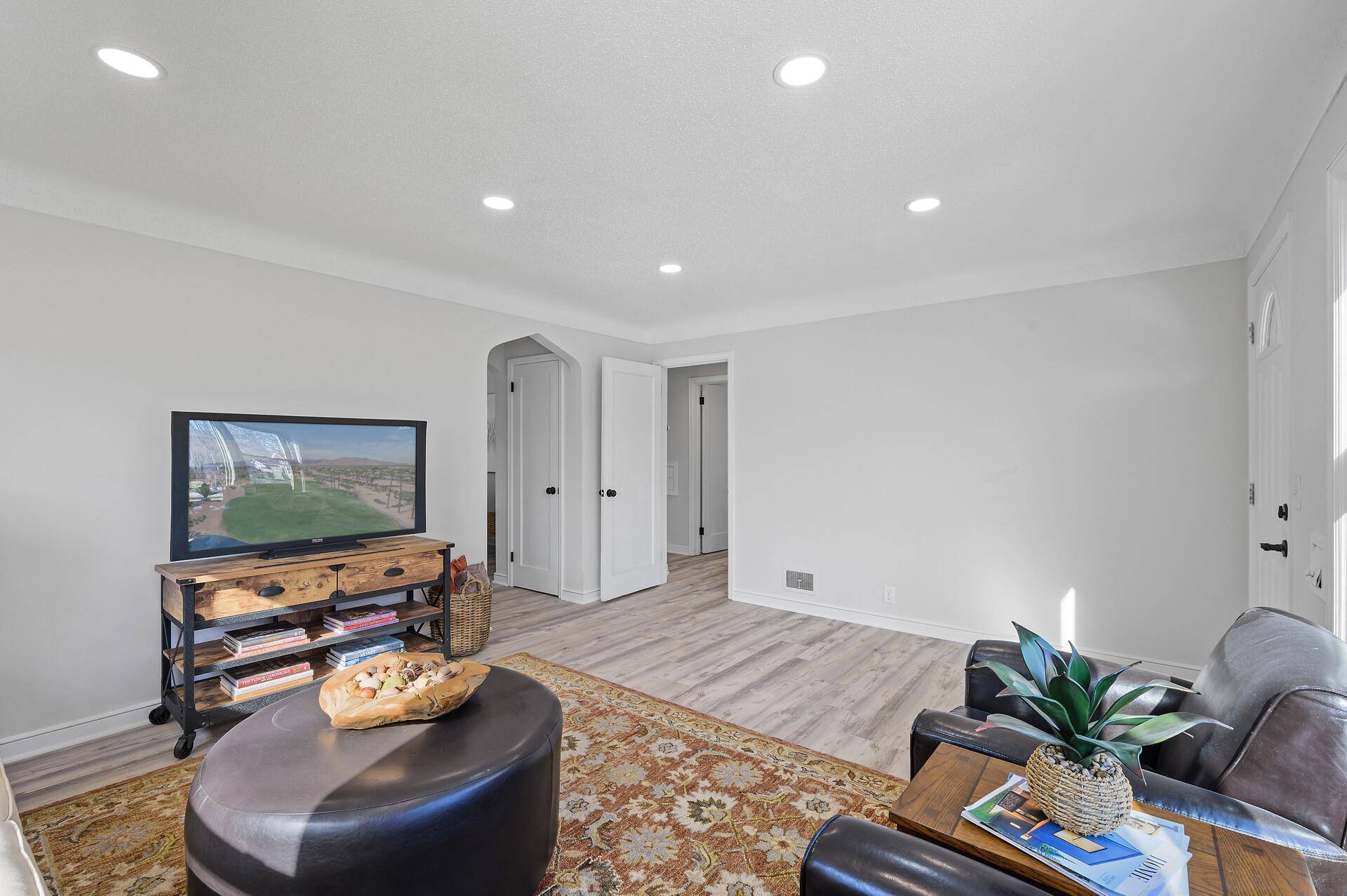 4352 Minnehaha AVE, Minneapolis, MN 55406