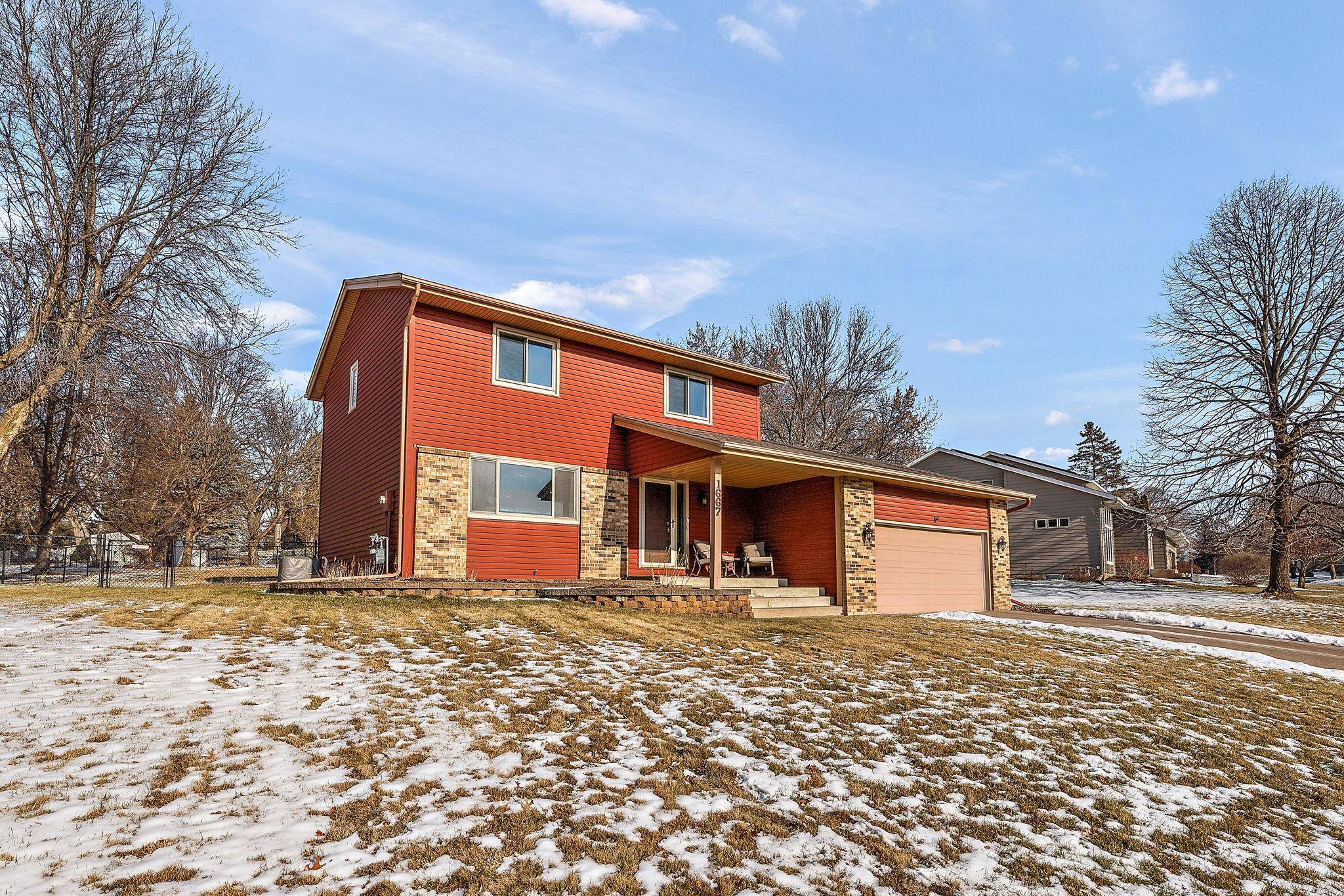1667 Sherwood WAY, Eagan, MN 55122