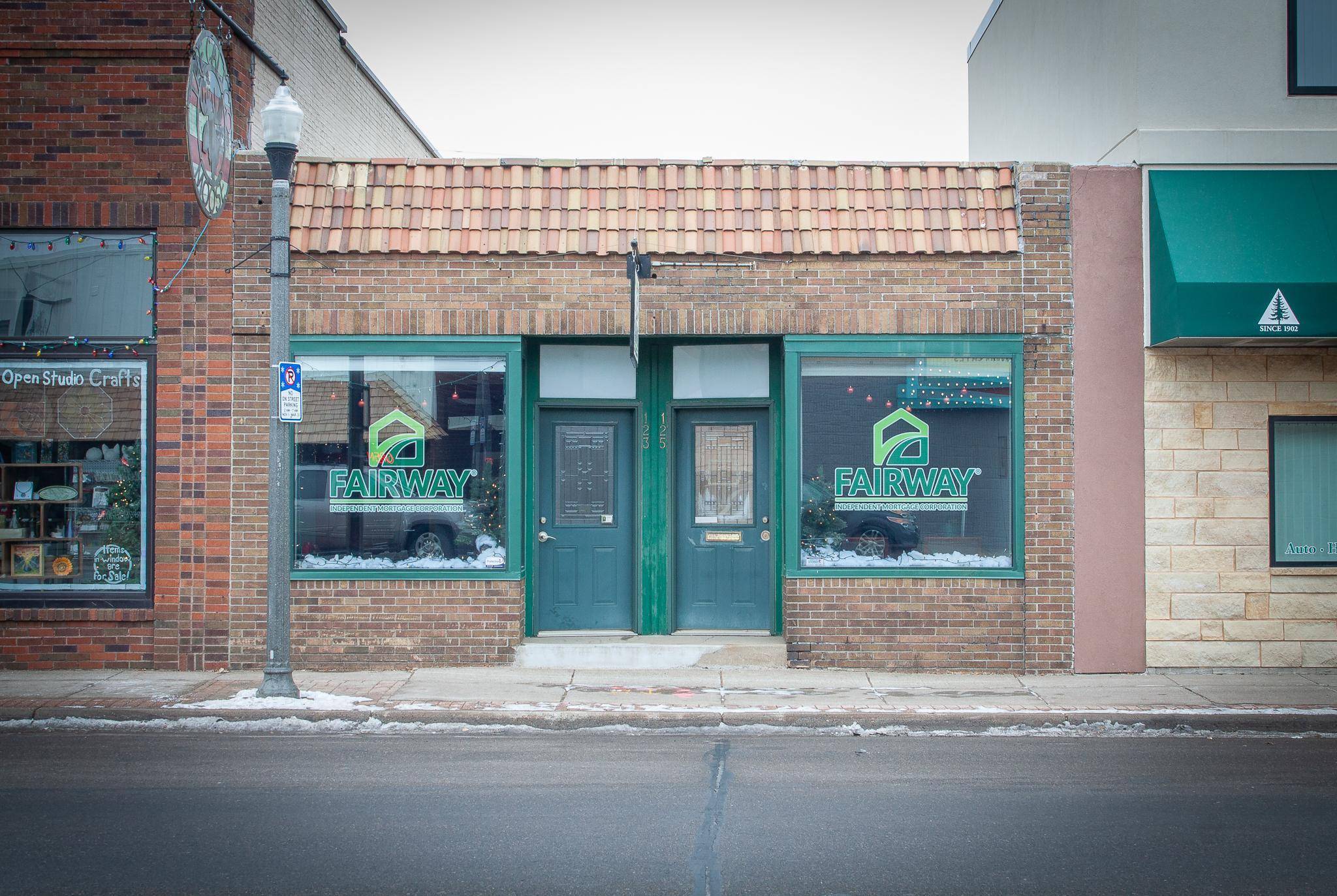 123 Main ST N, Cambridge, MN 55008