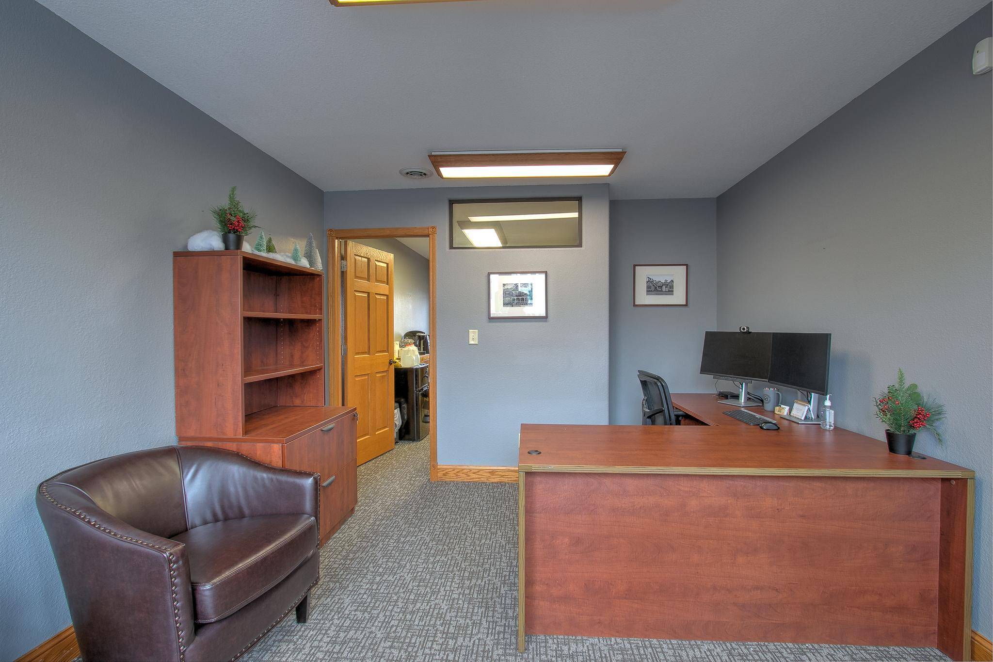 123 Main ST N, Cambridge, MN 55008