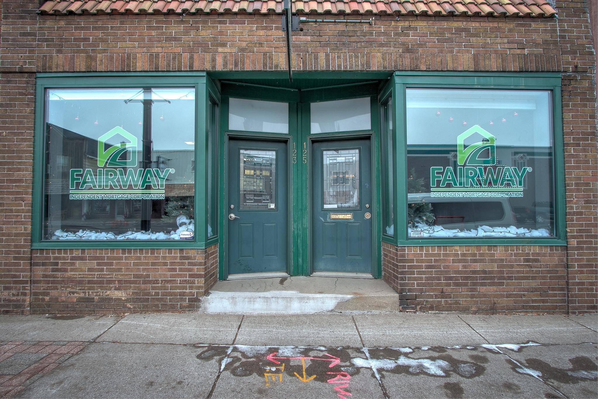 123 Main ST N, Cambridge, MN 55008