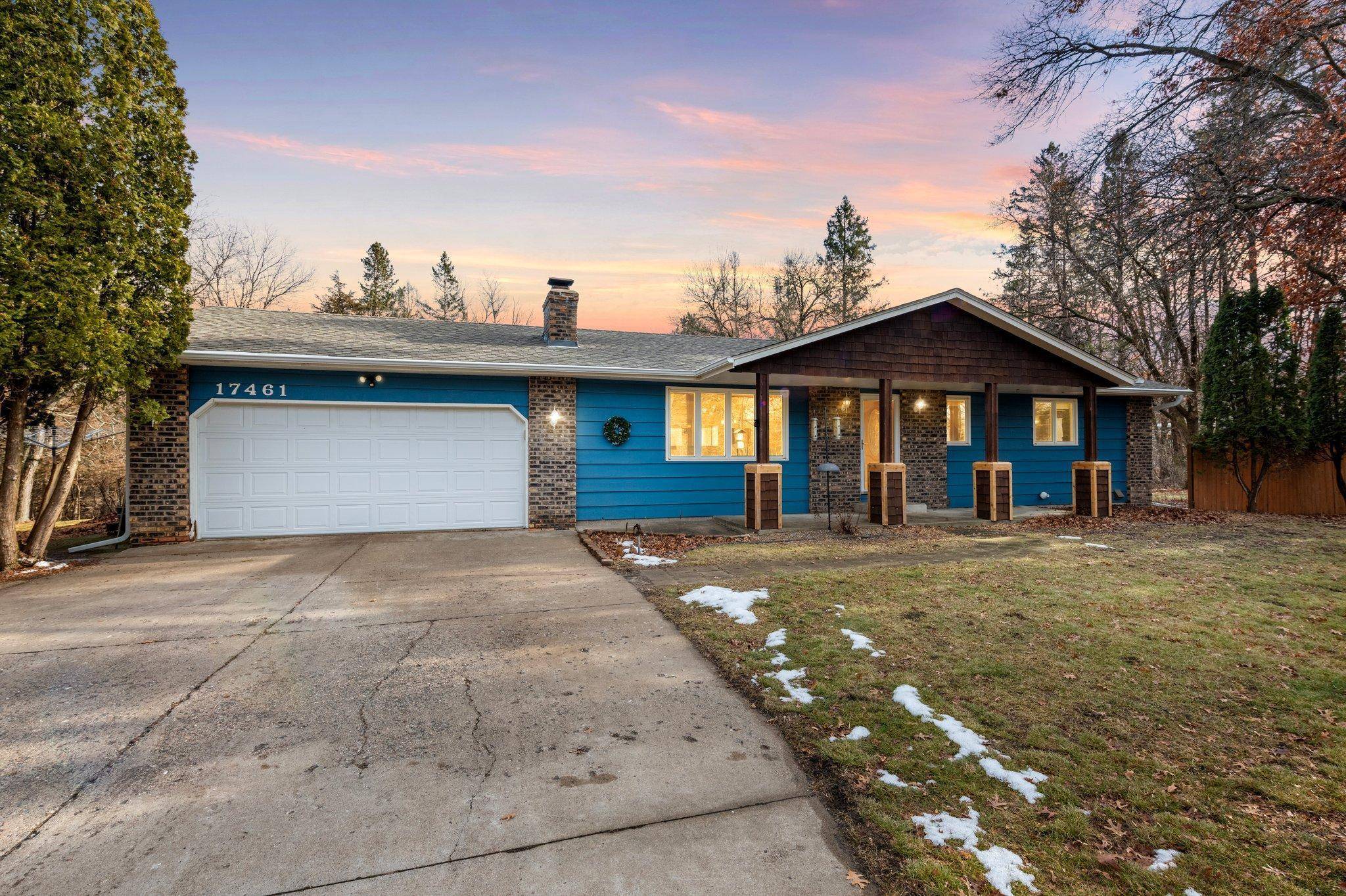 17461 Blackfoot ST NW, Andover, MN 55304