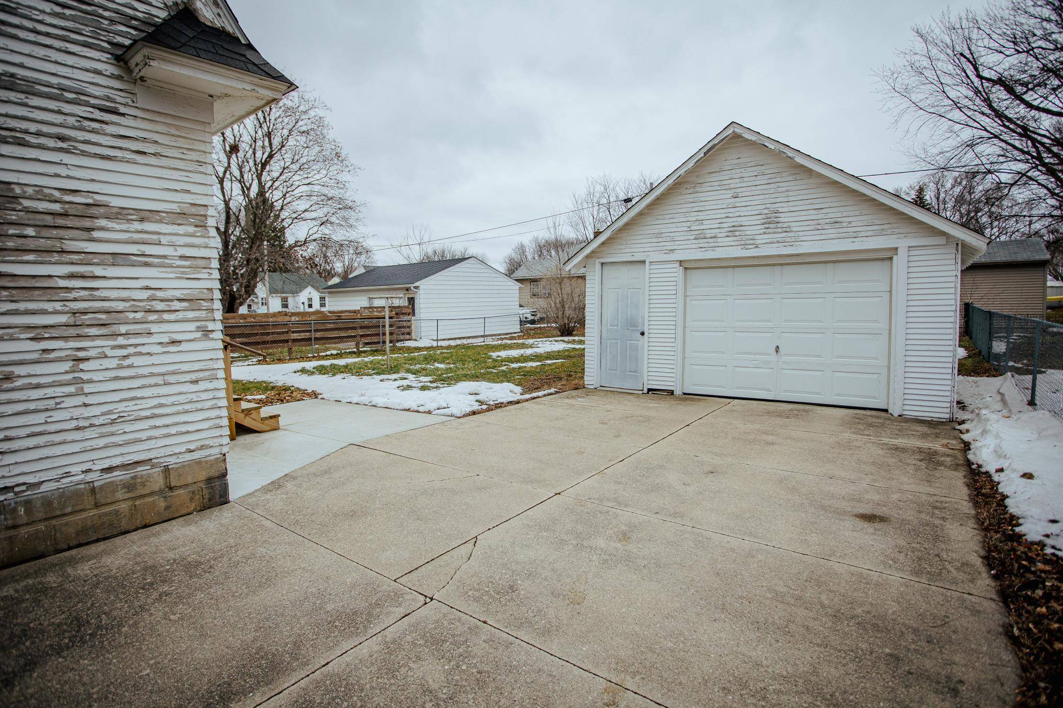 808 12th AVE NW, Austin, MN 55912