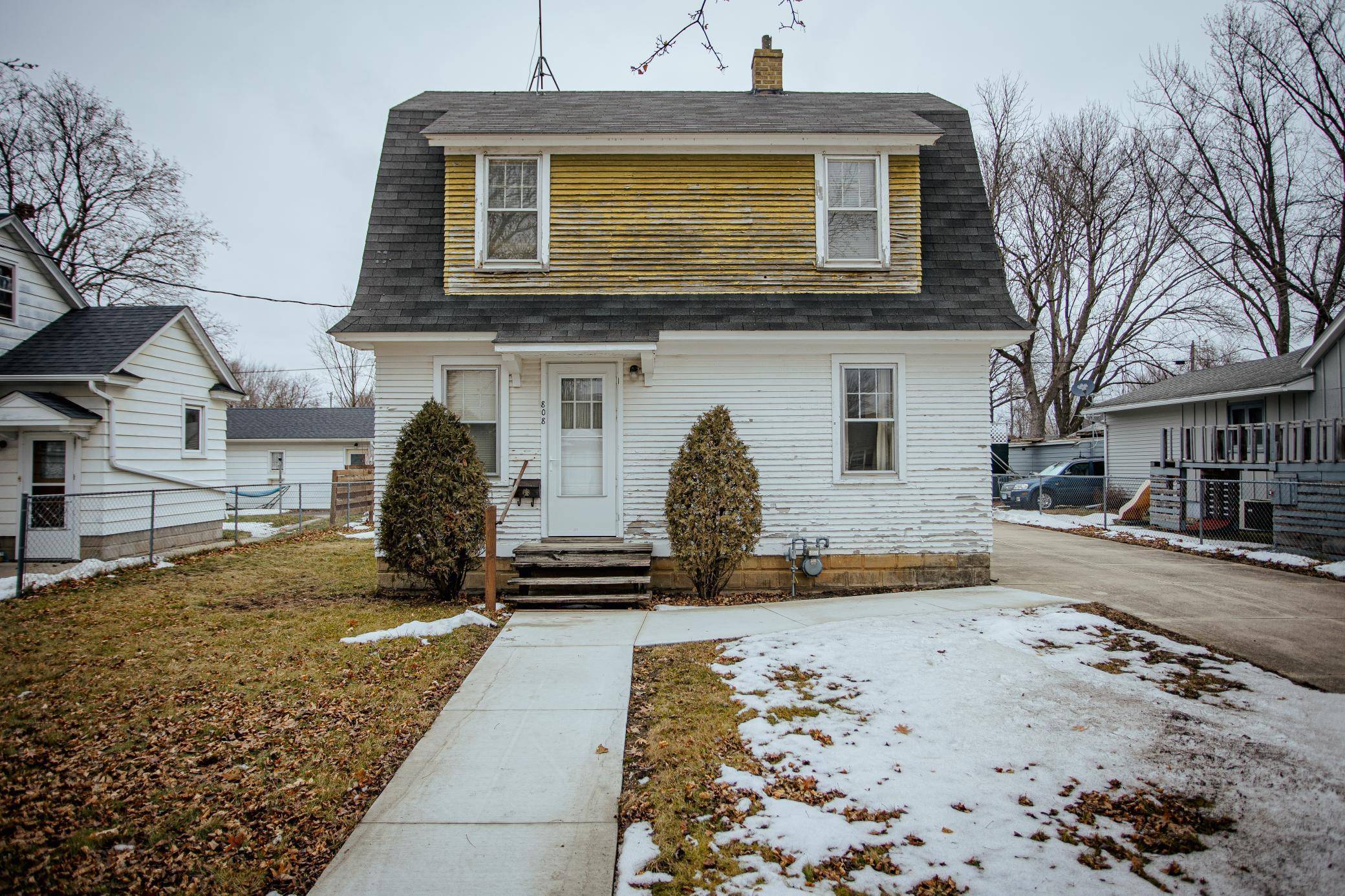 808 12th AVE NW, Austin, MN 55912