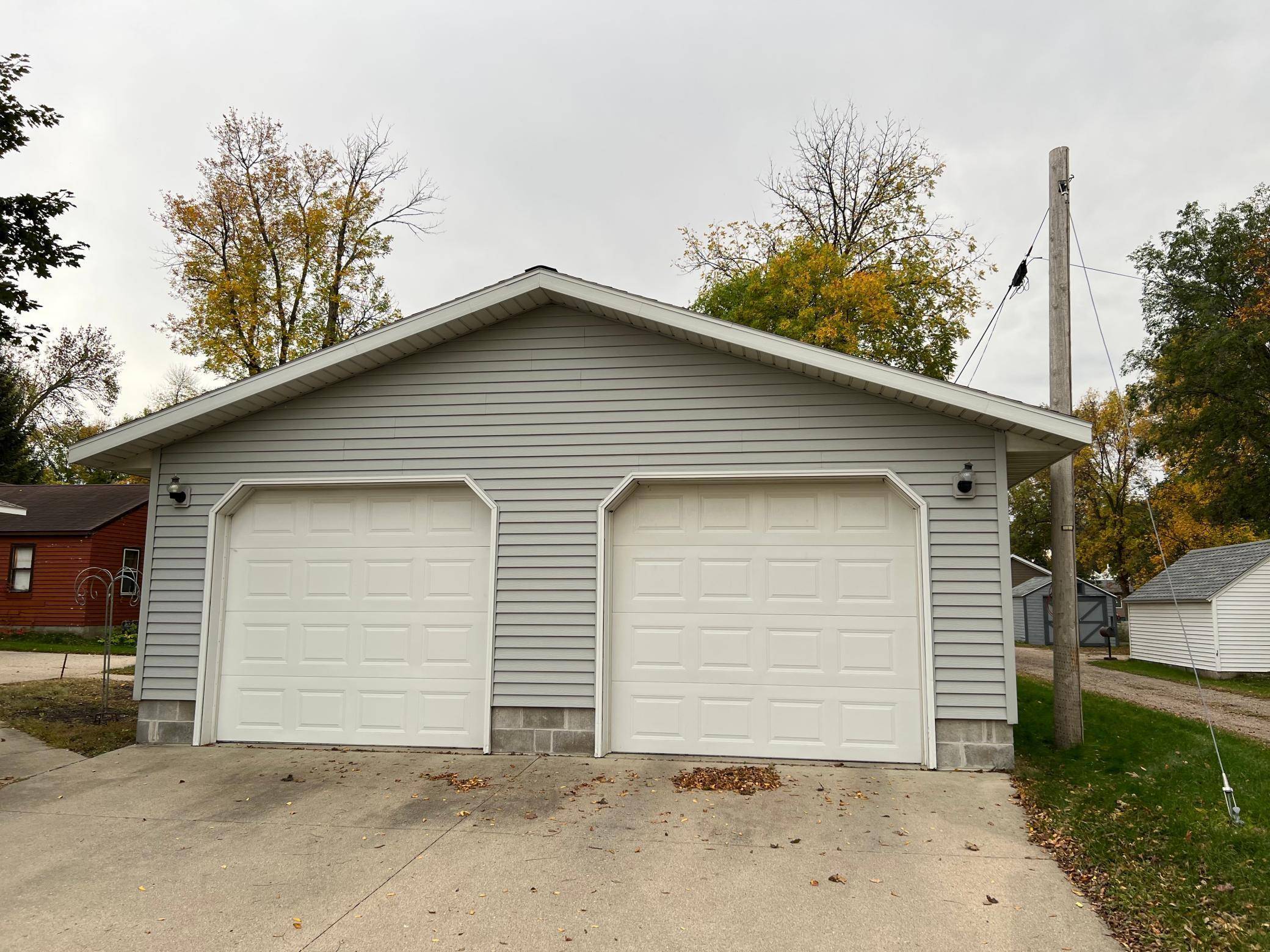 313 17th ST N, Benson, MN 56215