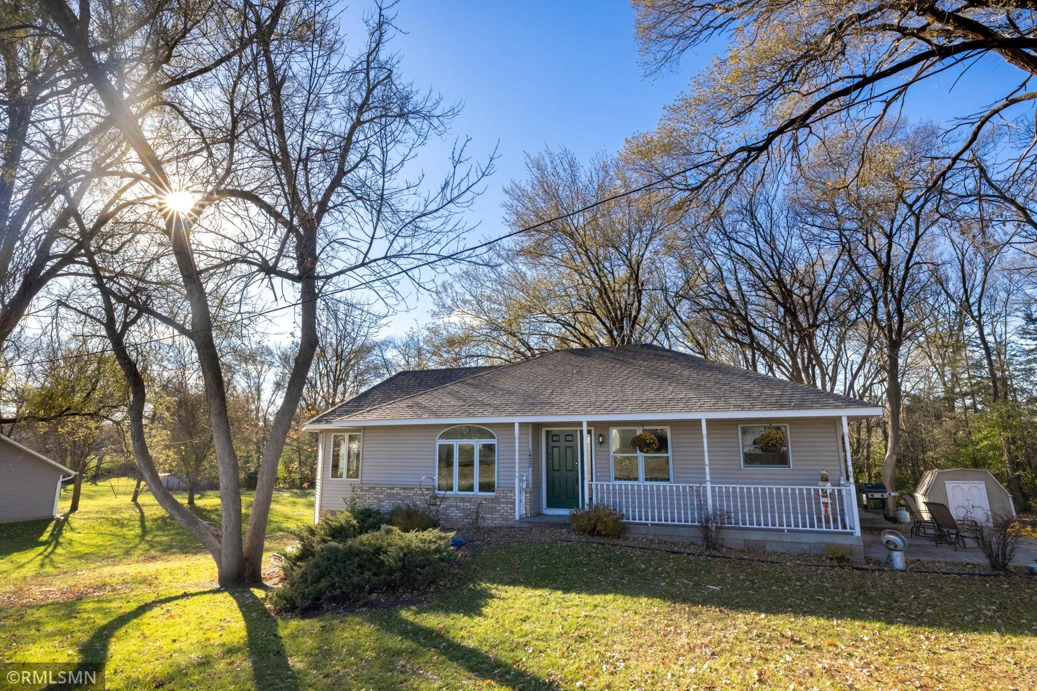1422 7th ST N, Cannon Falls, MN 55009