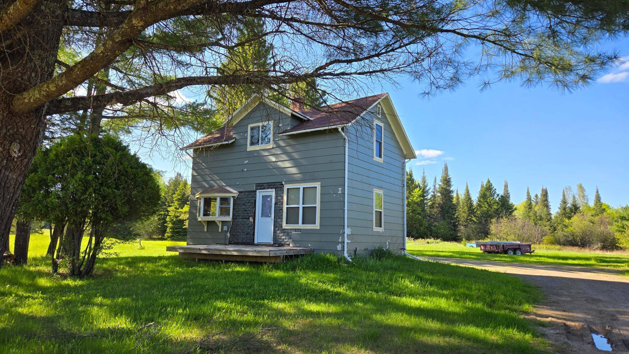 5544 River RD, Buyck, MN 55771