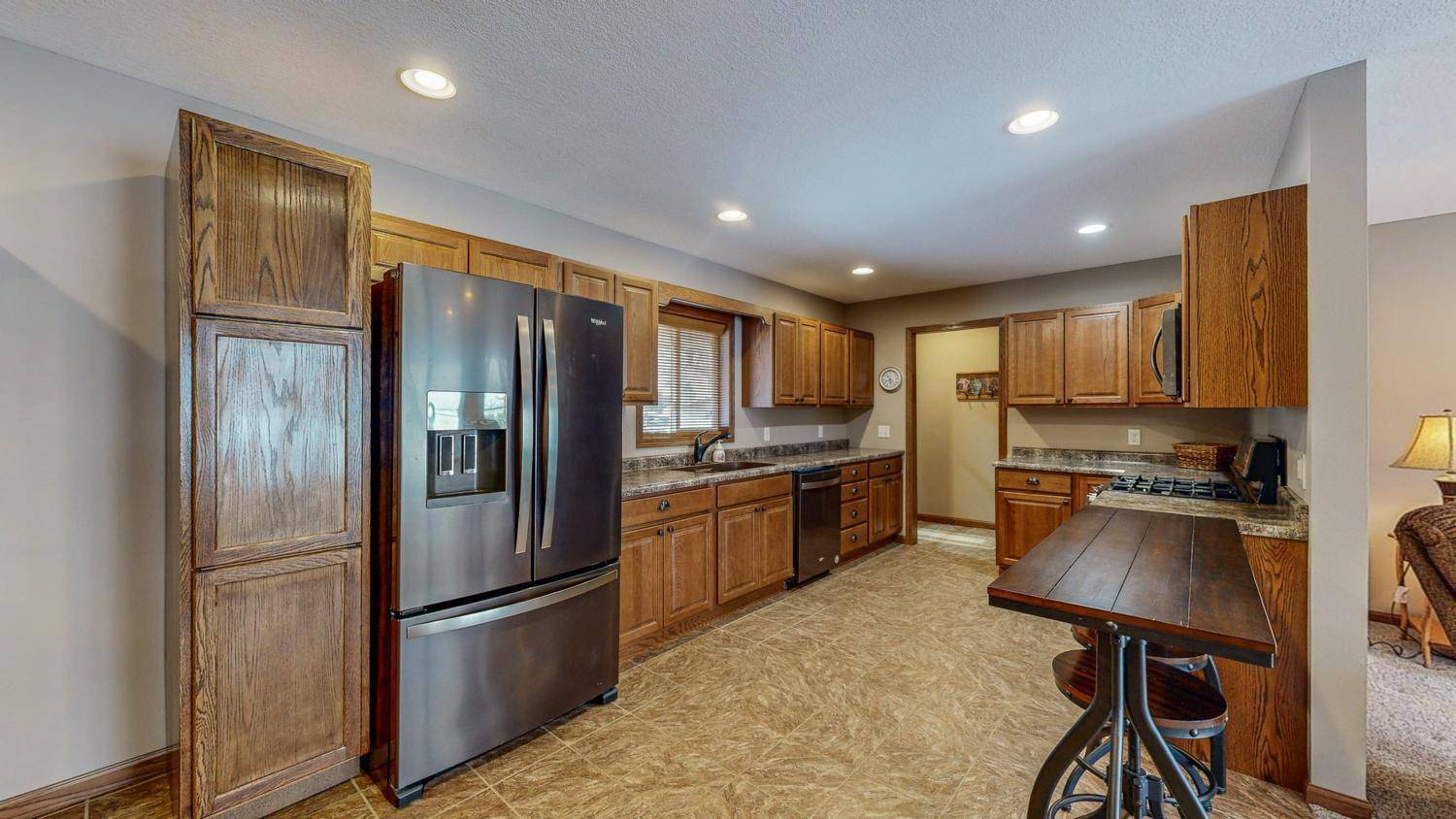 1709 Oakwood TER, Albert Lea, MN 56007
