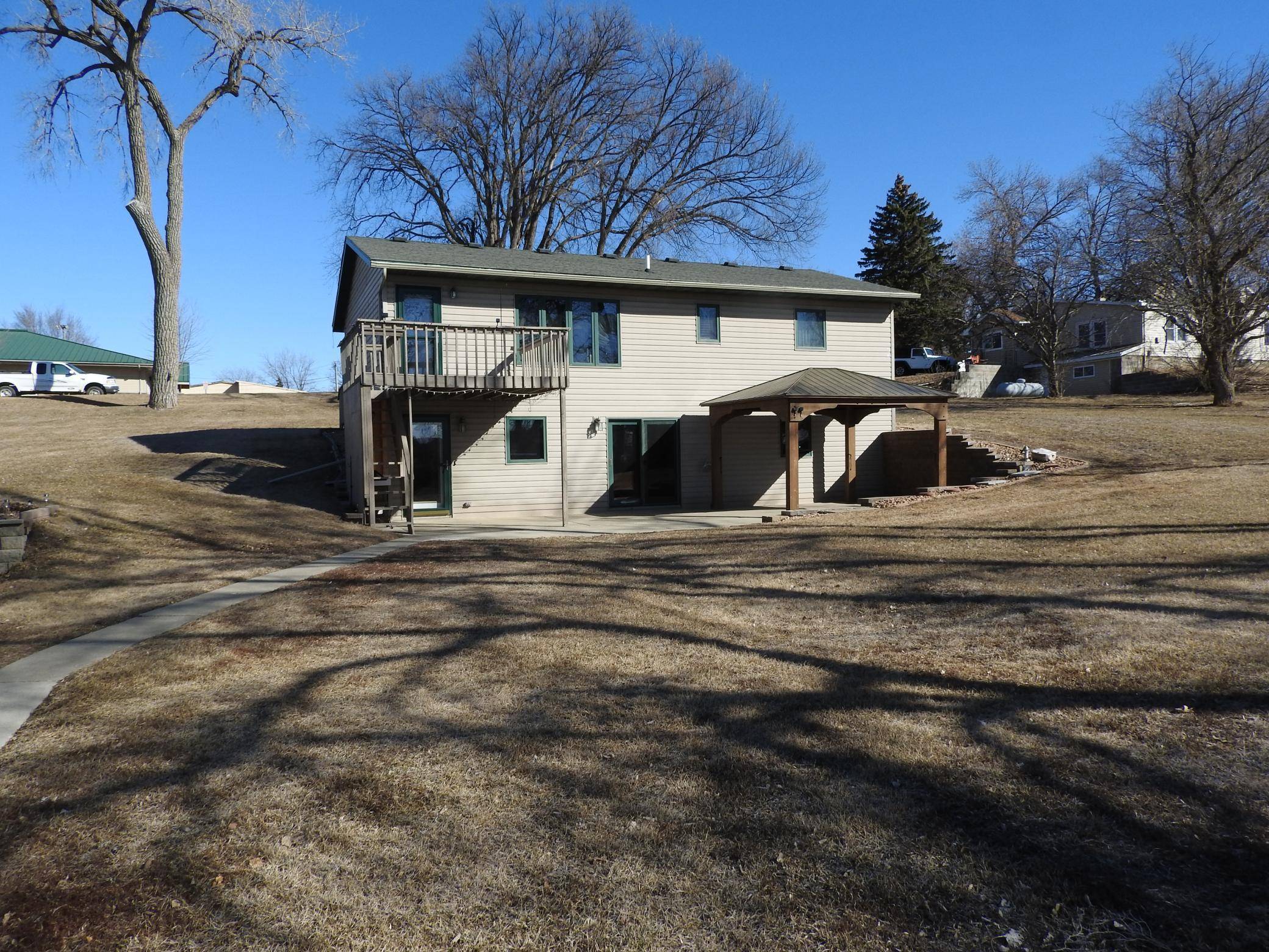 106 E Henning ST, Battle Lake, MN 56515