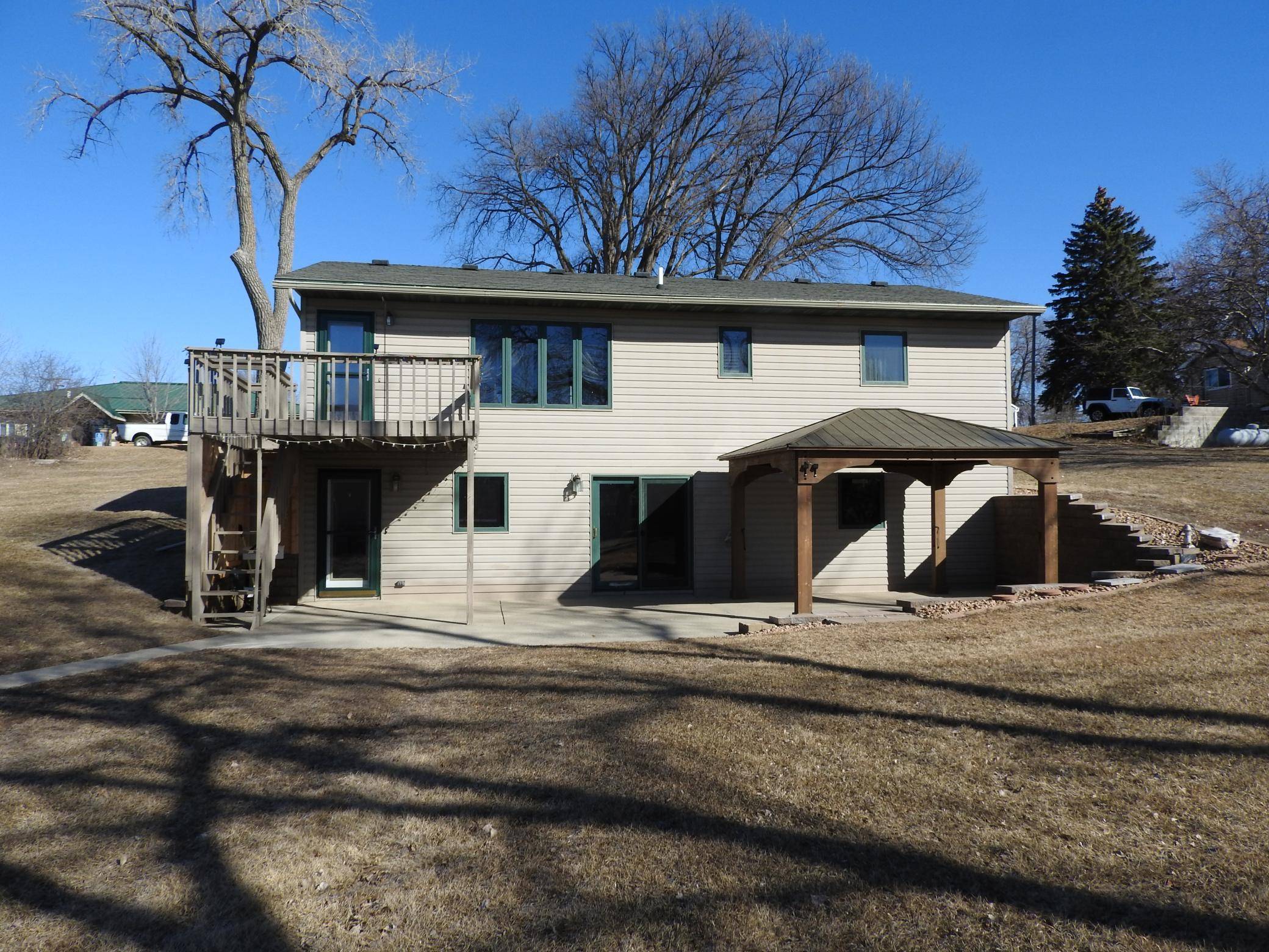 106 E Henning ST, Battle Lake, MN 56515