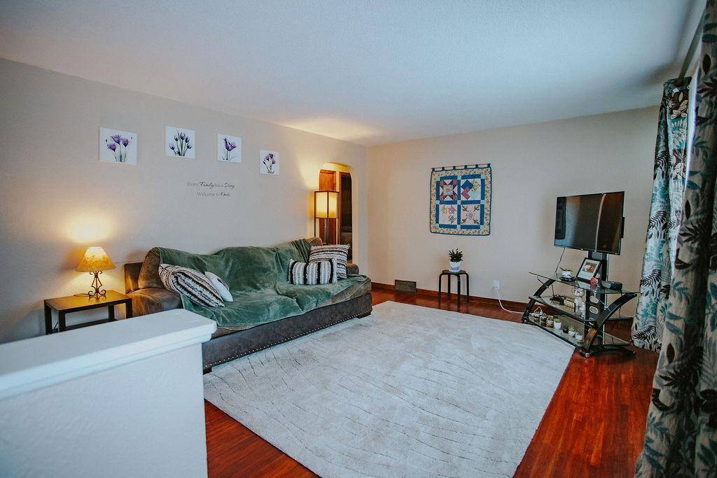 404 15th ST SE, Austin, MN 55912
