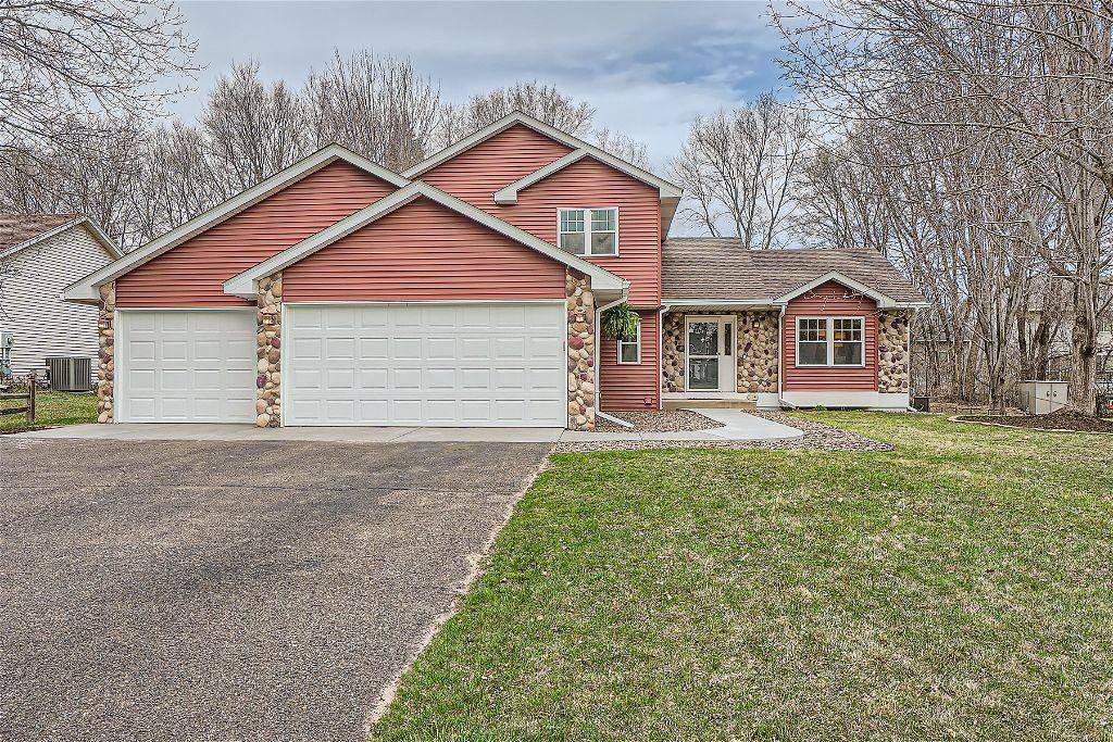6051 145th LN NW, Ramsey, MN 55303