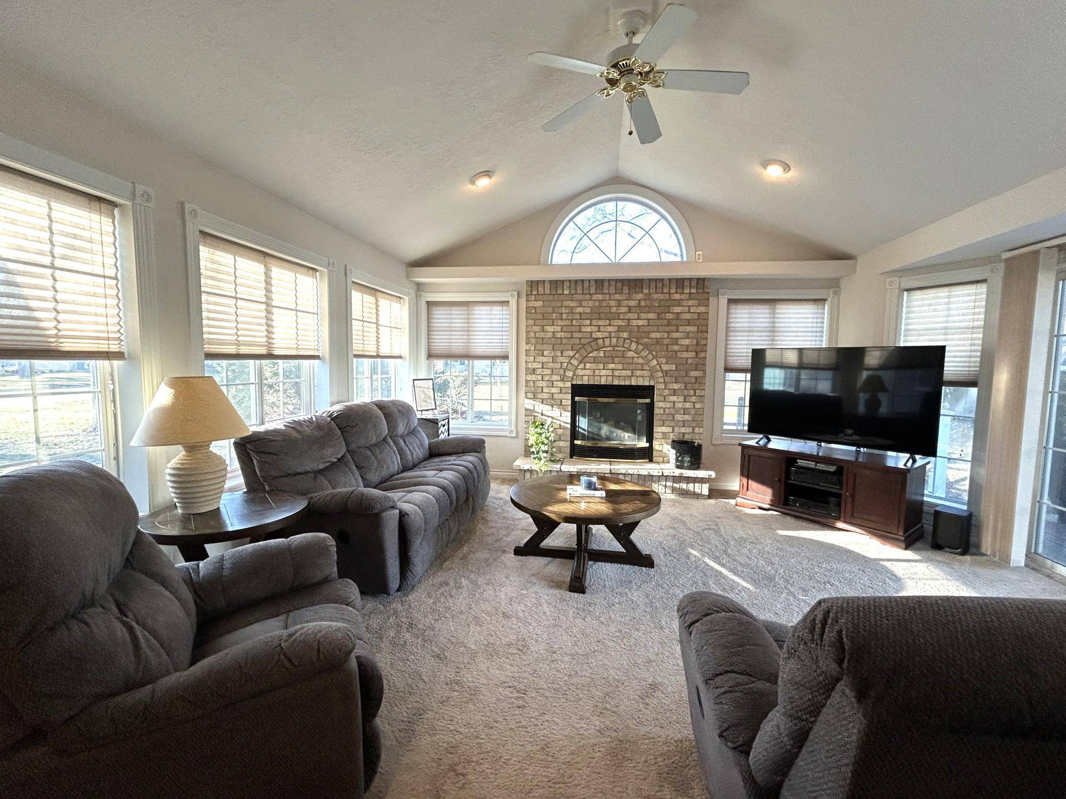243 E Dahlstrom AVE, Appleton, MN 56208