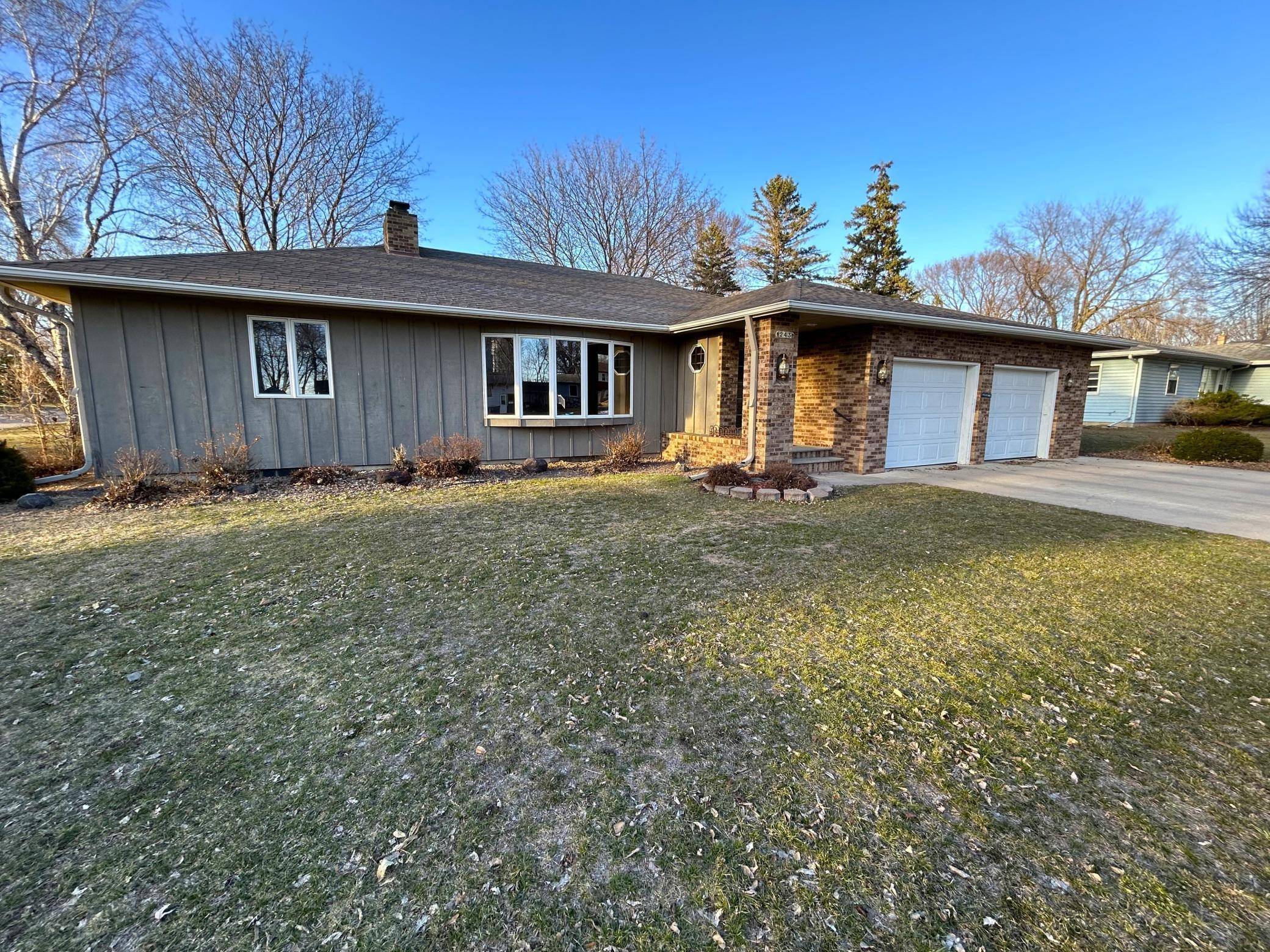 243 E Dahlstrom AVE, Appleton, MN 56208