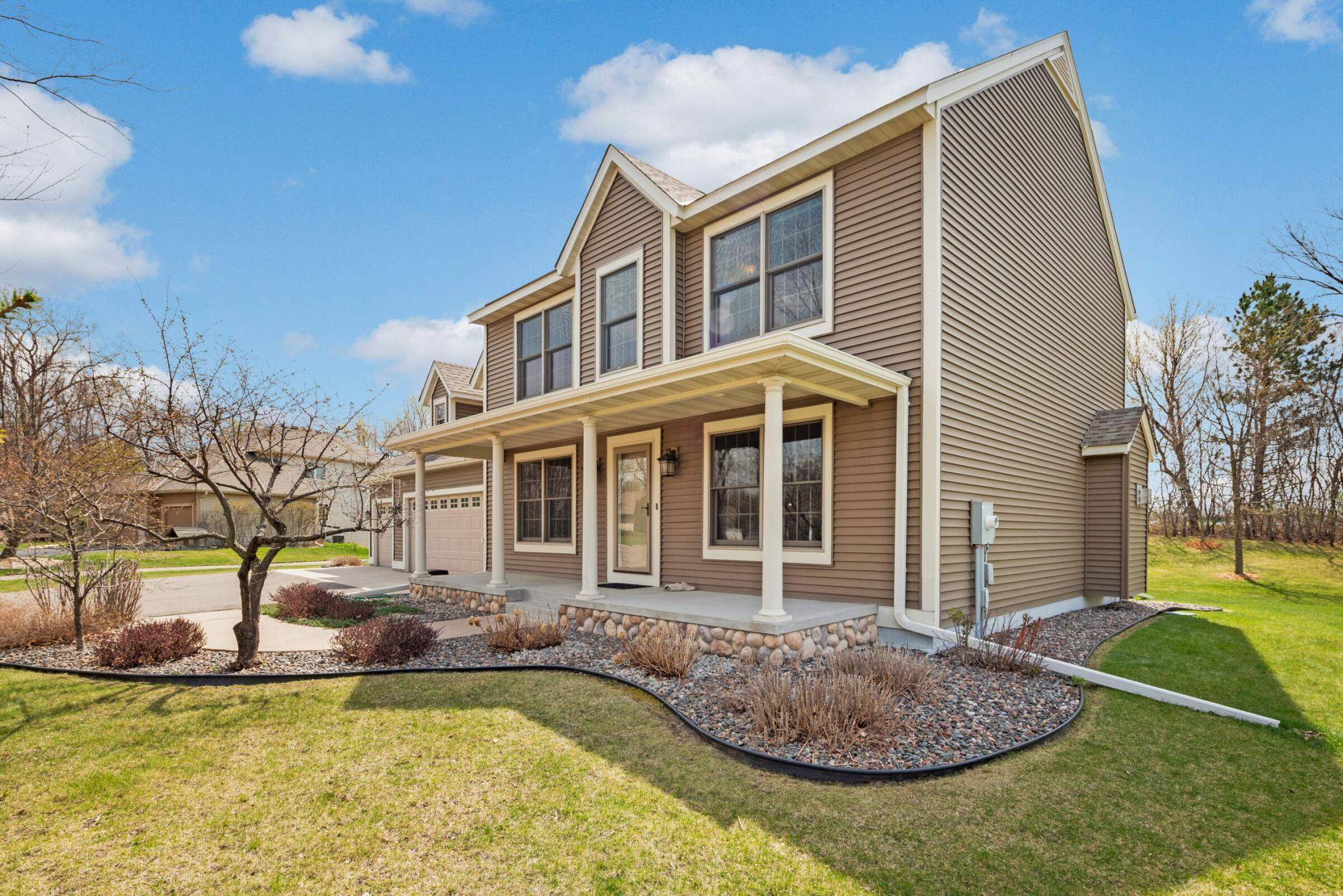 1666 Lakeland CIR, Centerville, MN 55038