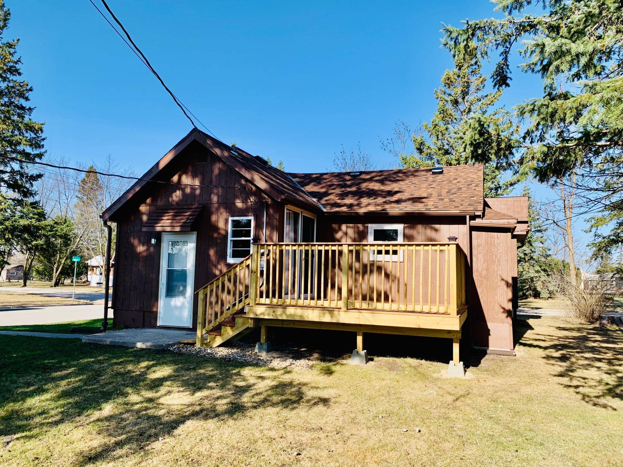 120 7th AVE SE, Baudette, MN 56623