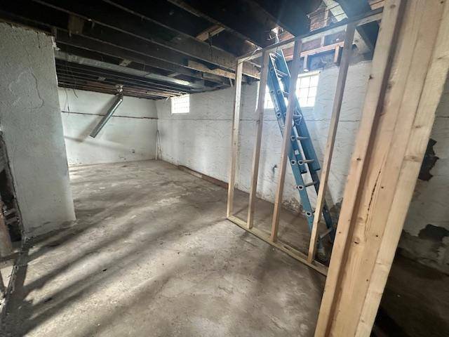 119 W 1st AVE N, Aurora, MN 55705