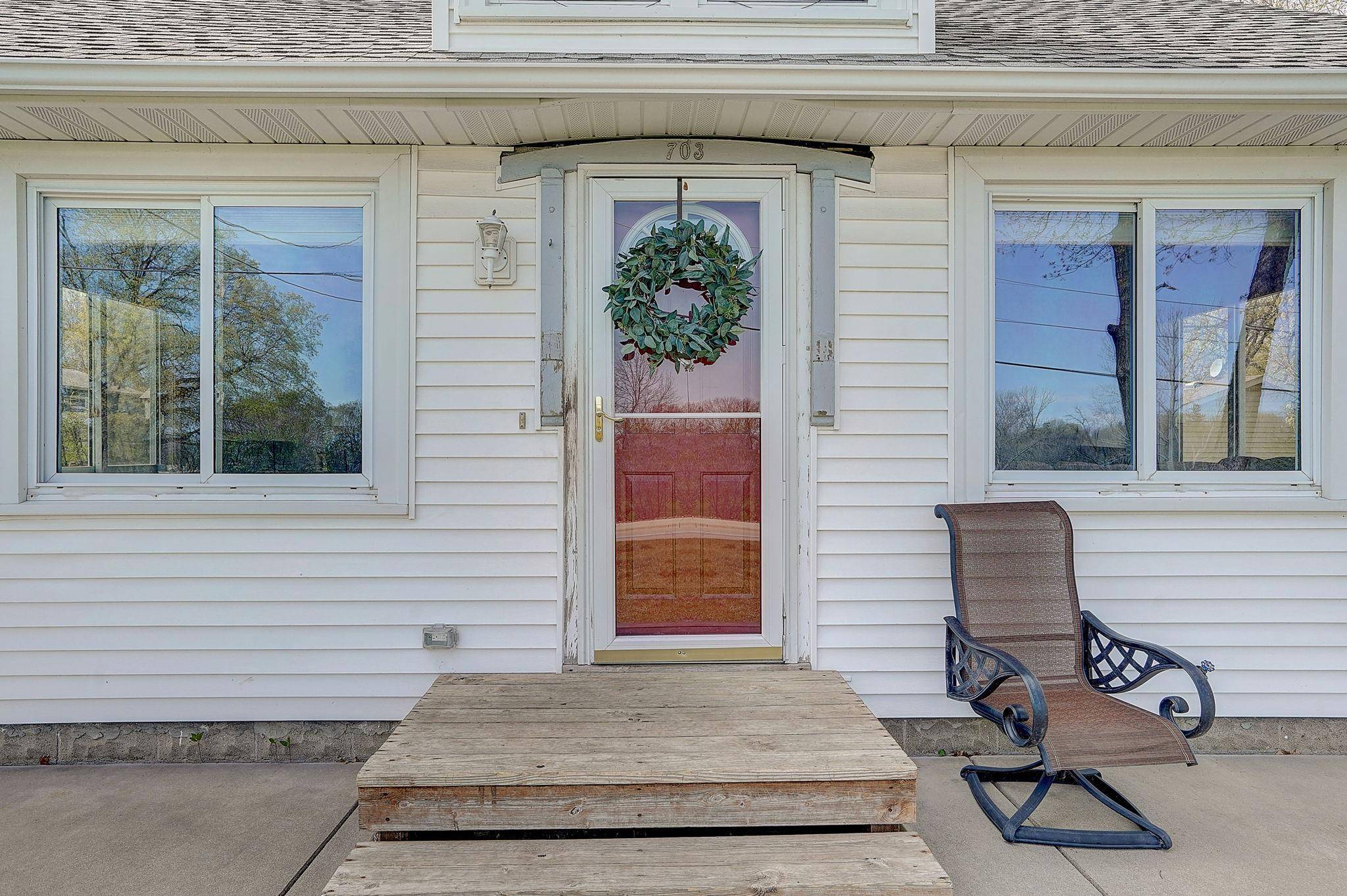 703 Montrose BLVD, Buffalo, MN 55313
