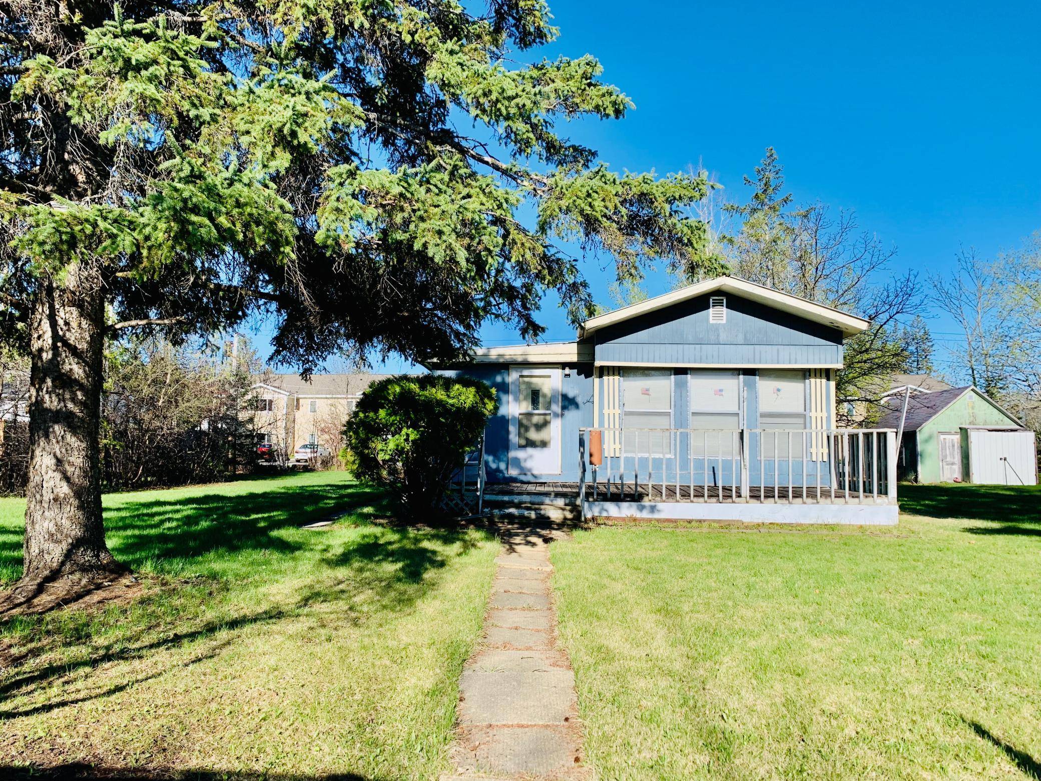 209 4th AVE NW, Baudette, MN 56623