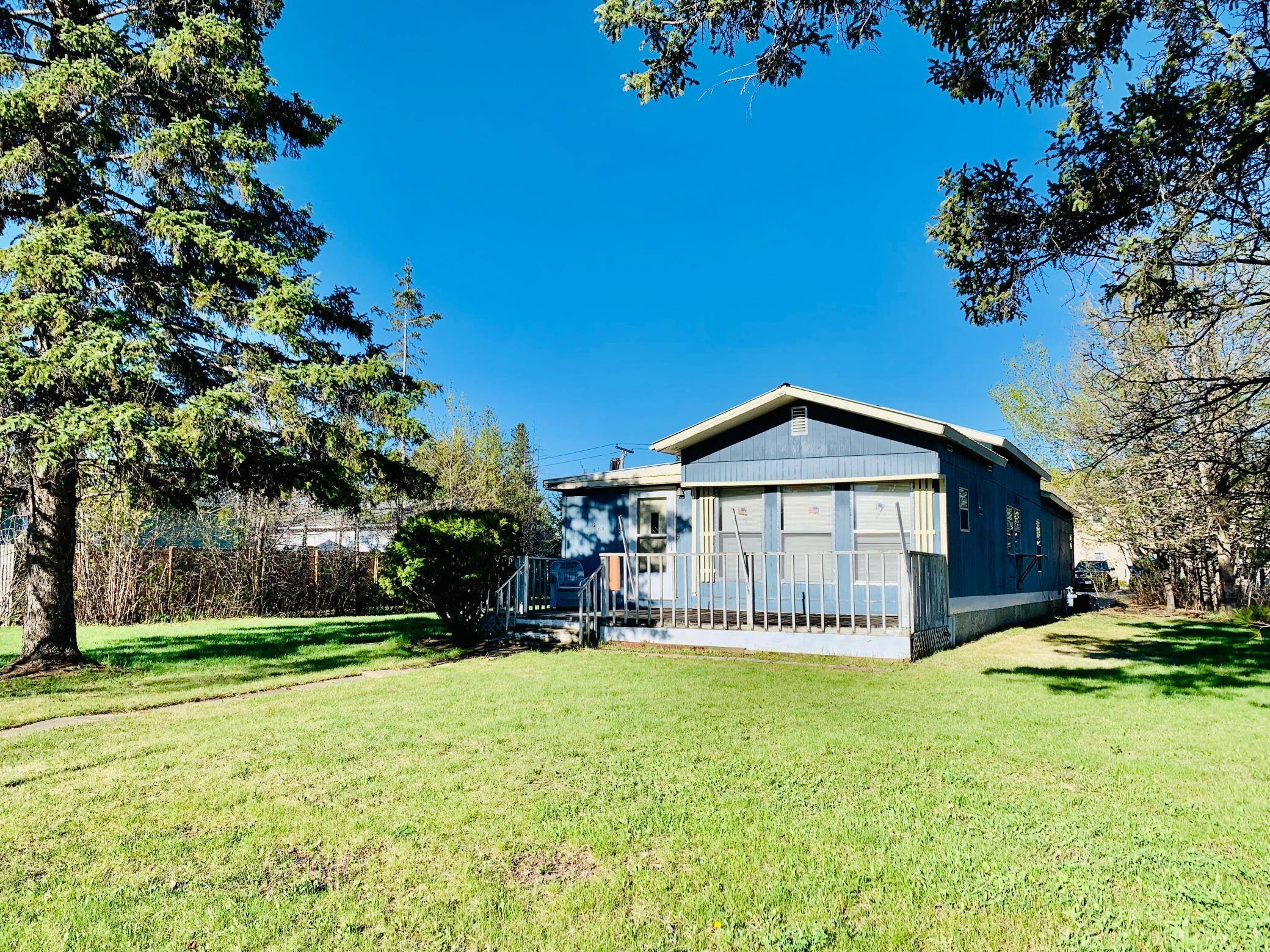 209 4th AVE NW, Baudette, MN 56623