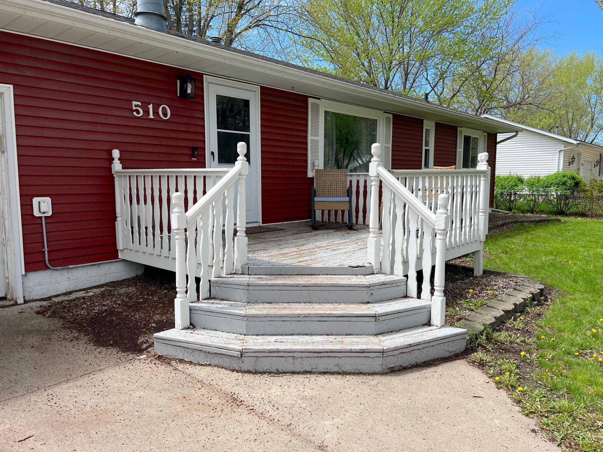 510 1st AVE SW, Glenville, MN 56036