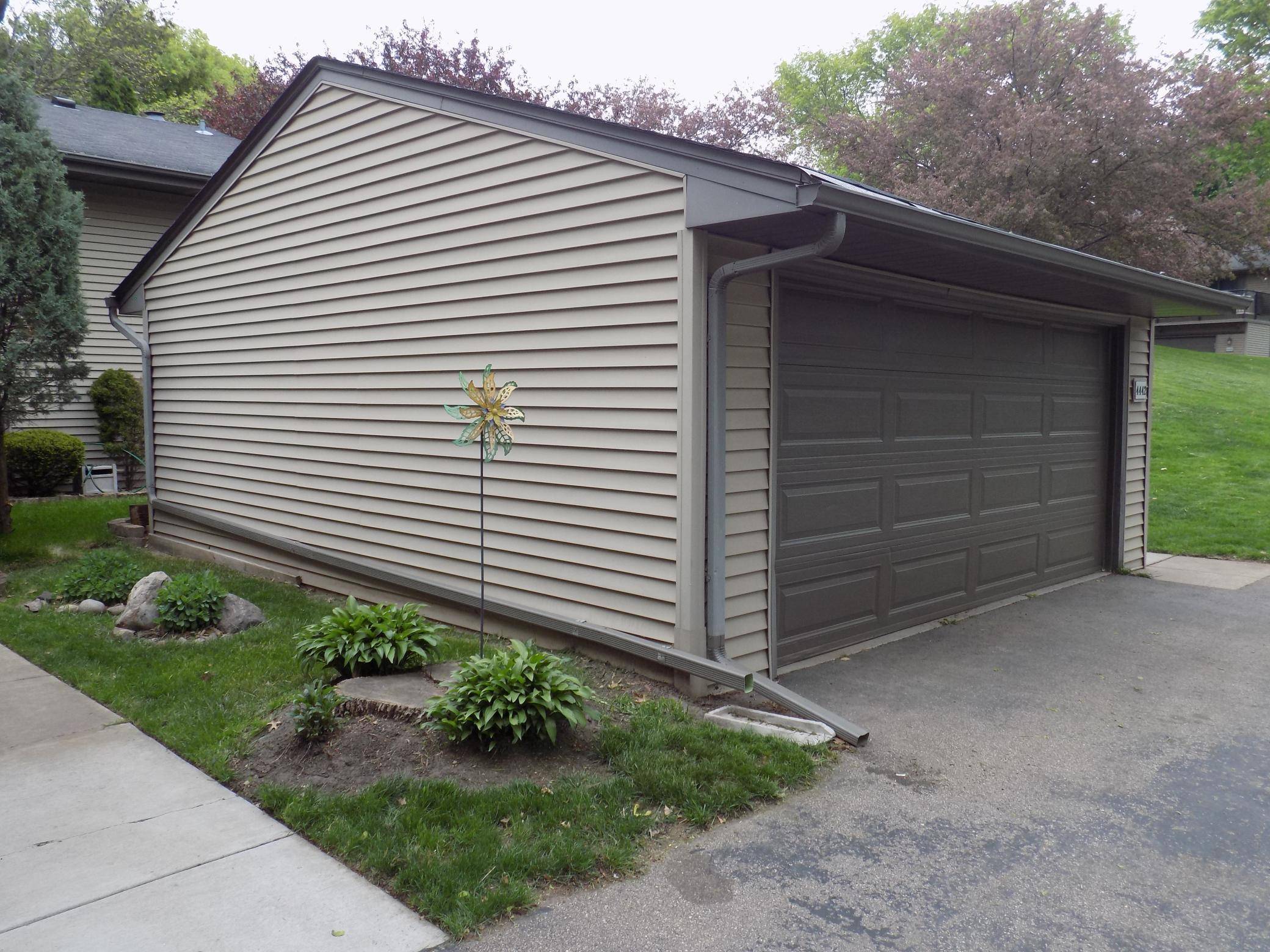 4442 Arden View CT, Arden Hills, MN 55112