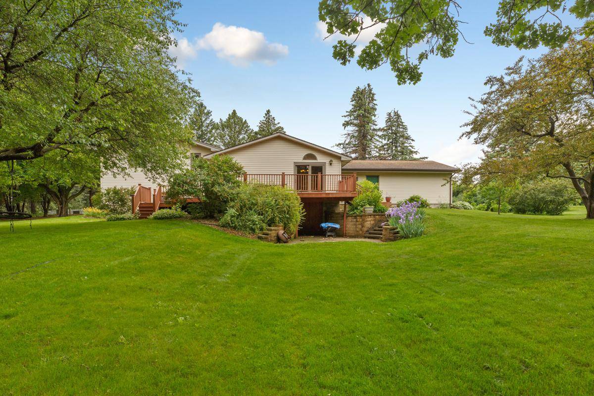 52917 Deerwood TRL, Belgrade Twp, MN 56003