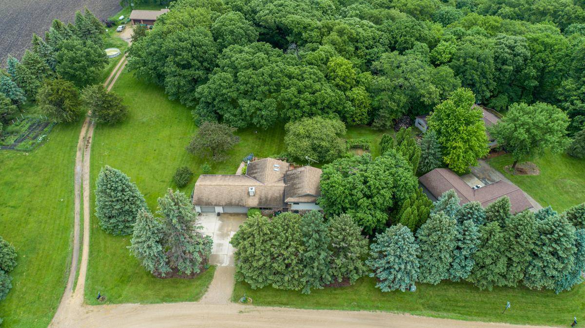 52917 Deerwood TRL, Belgrade Twp, MN 56003