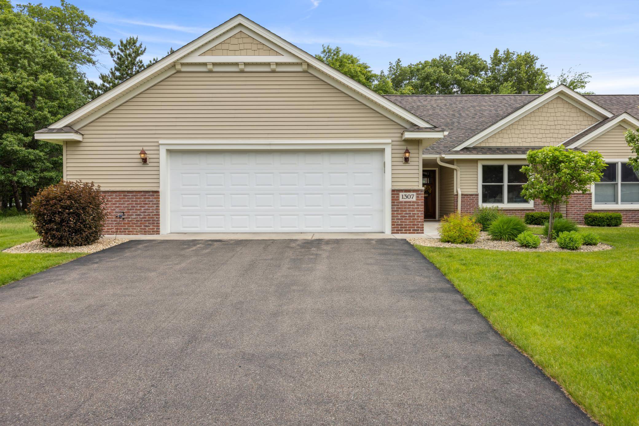 1307 Shady LN, Princeton, MN 55371