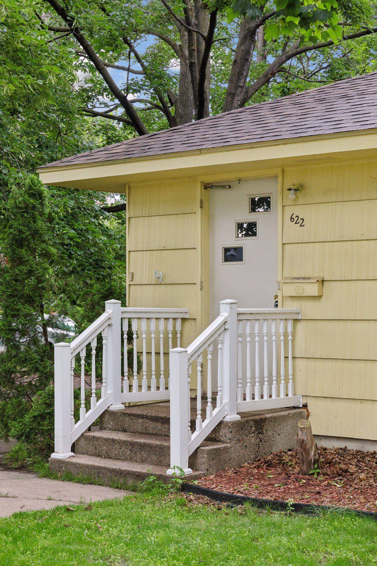 622 Jackson ST, Anoka, MN 55303