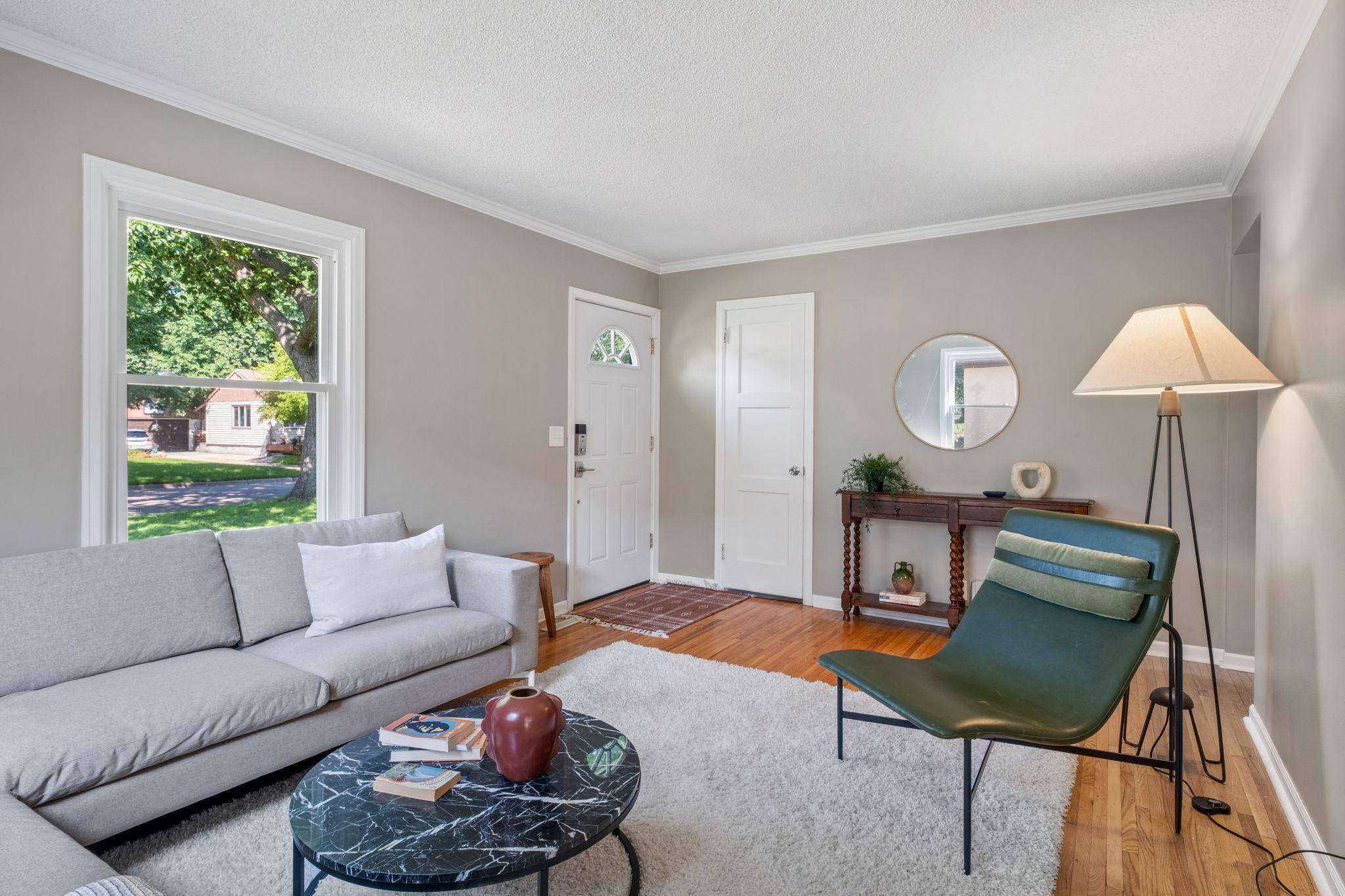 7133 Clinton AVE, Richfield, MN 55423