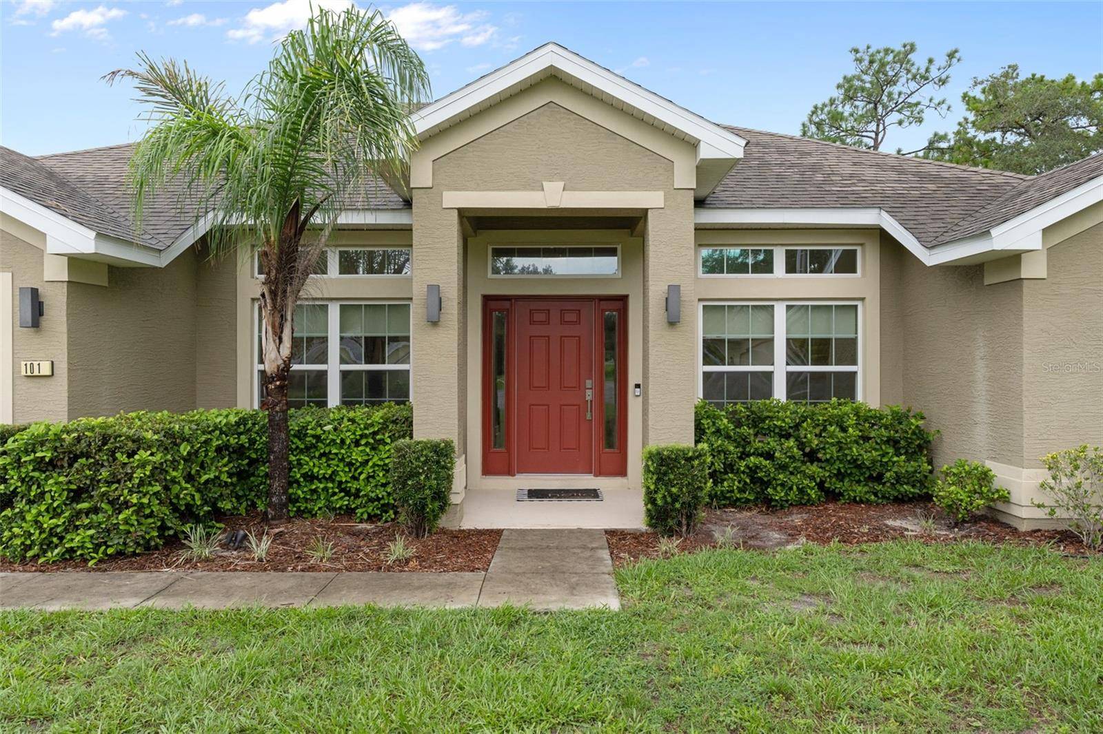 101 OAK VILLAGE BLVD, Homosassa, FL 34446