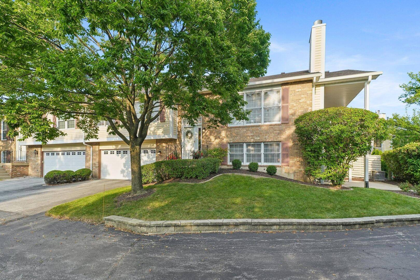 9957 N Cambridge CT #D, Mokena, IL 60448