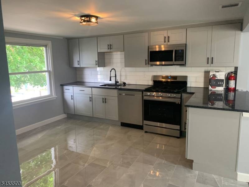 198 William St, Belleville Twp., NJ 07109