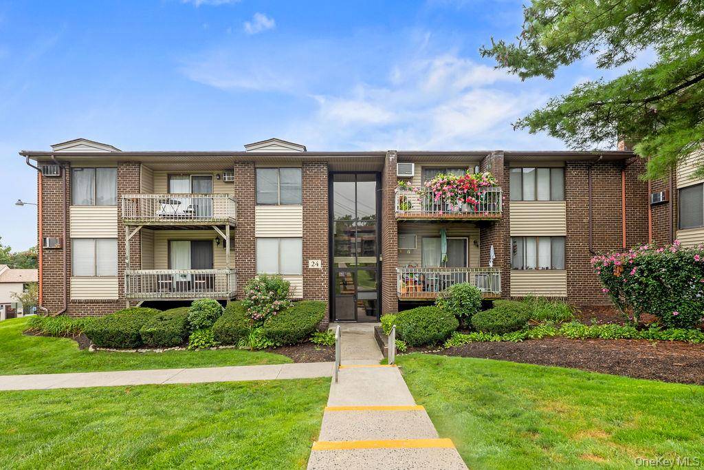 249 Country Club LN, Pomona, NY 10970